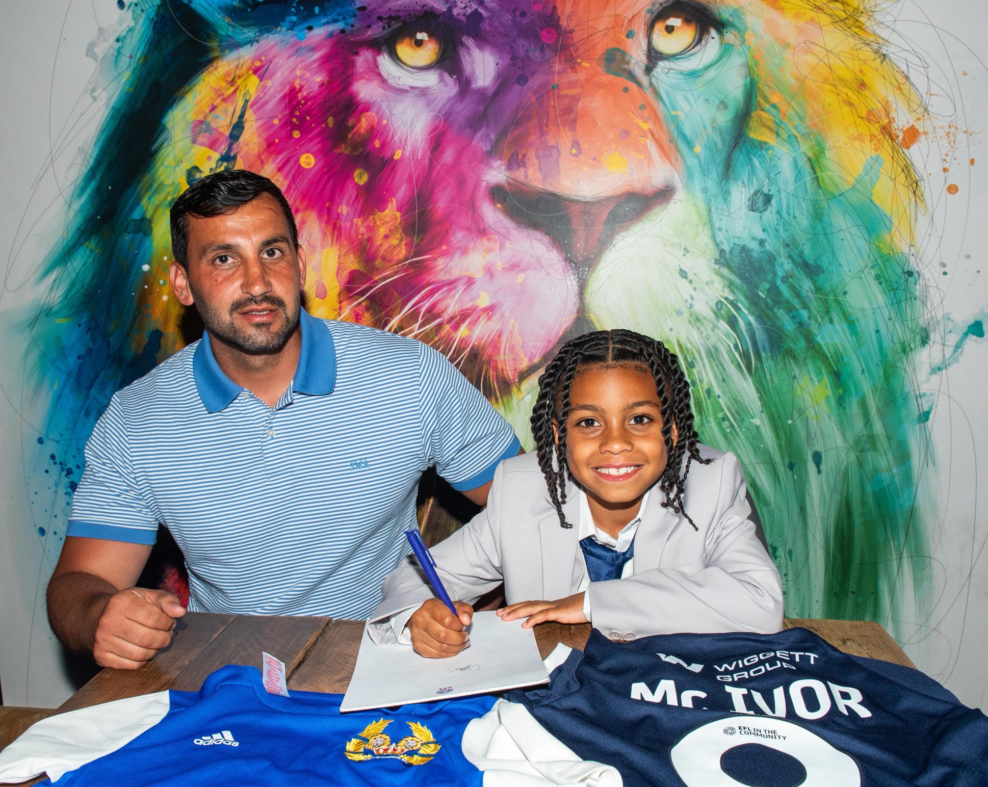 Our under 8 players signed for Mill Wall Football Club